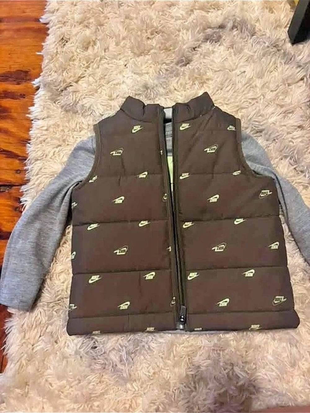 Nike Kids green & Gray Vest